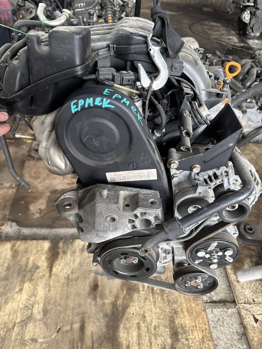 Двигатель мотор BFQ 1.6 литр Skoda Octavia Volkswagen Golf.