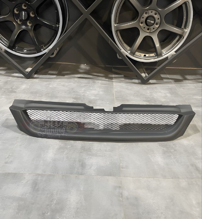Решетка радиатора STI Subaru Impreza GC/GF Рестайлинг