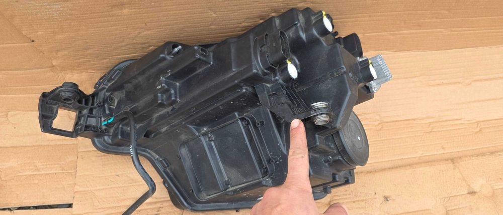 Far dreapta LED Skoda Karoq Facelift 2022 / 2023 2024