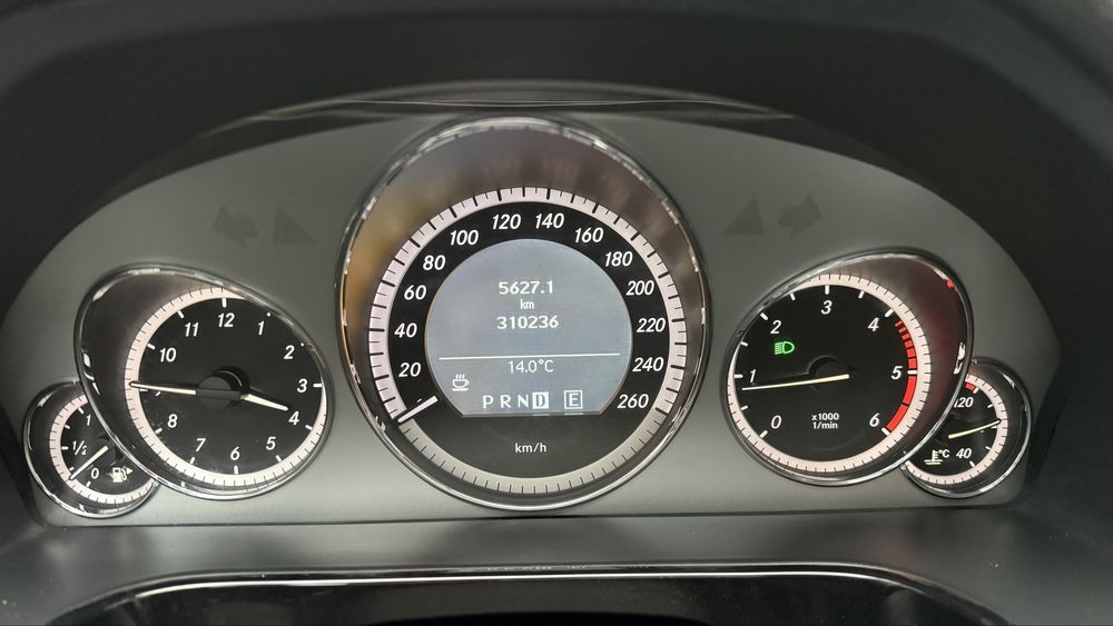 Mercedes E220 w212 170Cp Avantgarde Automat 6990€