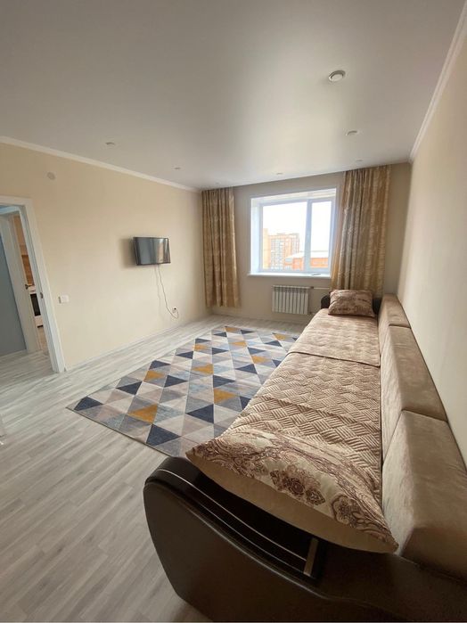 Срочно продам диван