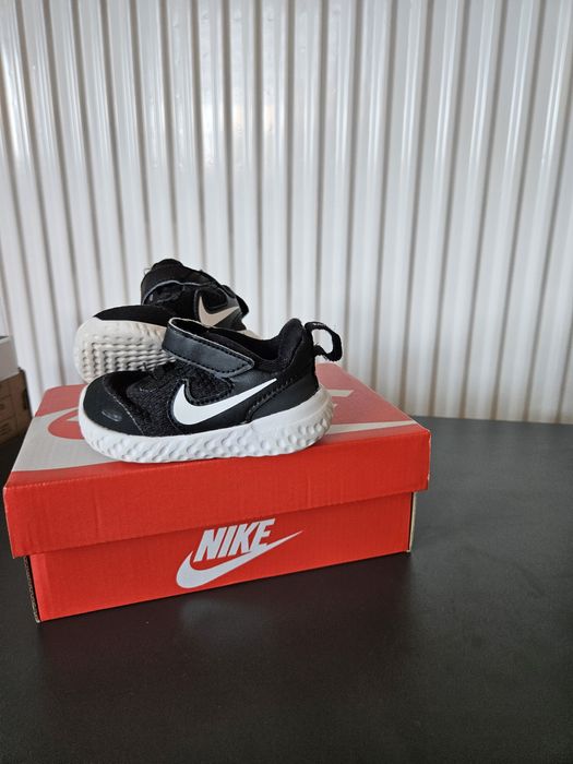 Детски обувки,маратонки,сандали...