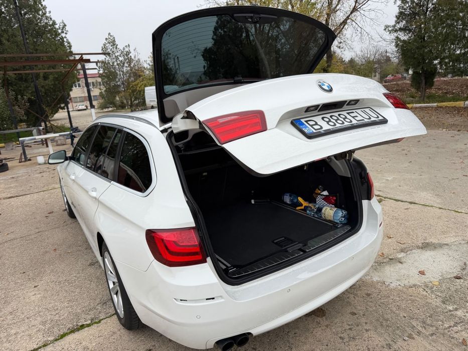 BMW Seria 5  525xD