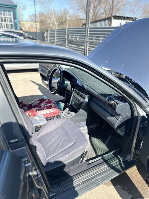 Ауди 100 с4 2.6