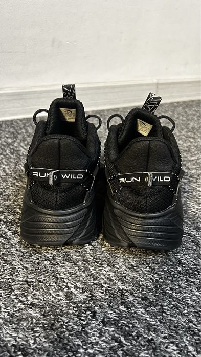 Продам кроссовки анта ANTA