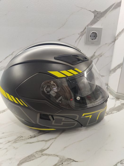 Каска AGV модуларна размер S