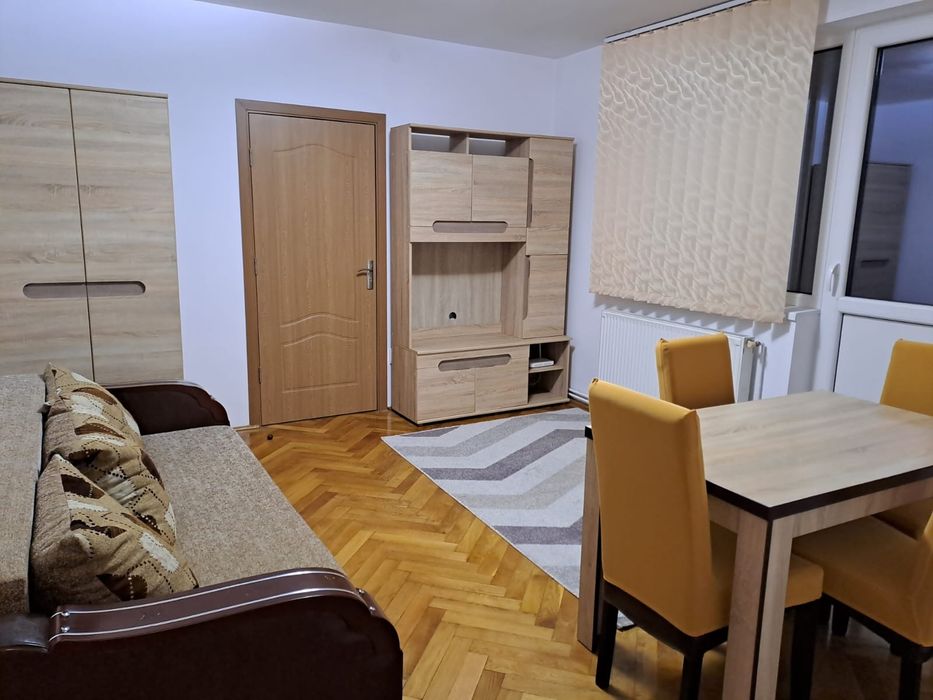 Proprietar inchiriez apartament 2 camere, balcon zona Cedonia mobilat si utilat - reper zona bld. Mihai Viteazu str. Nicolae Iorga