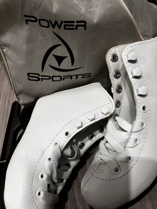 Коньки белые для девочек  28 размер