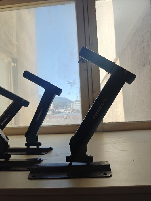 Стойка за тонколона Proel