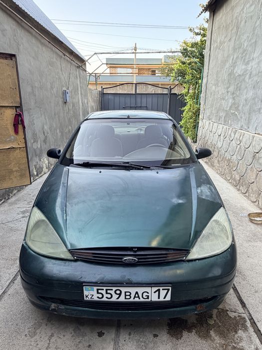 Форд фокус 2000г