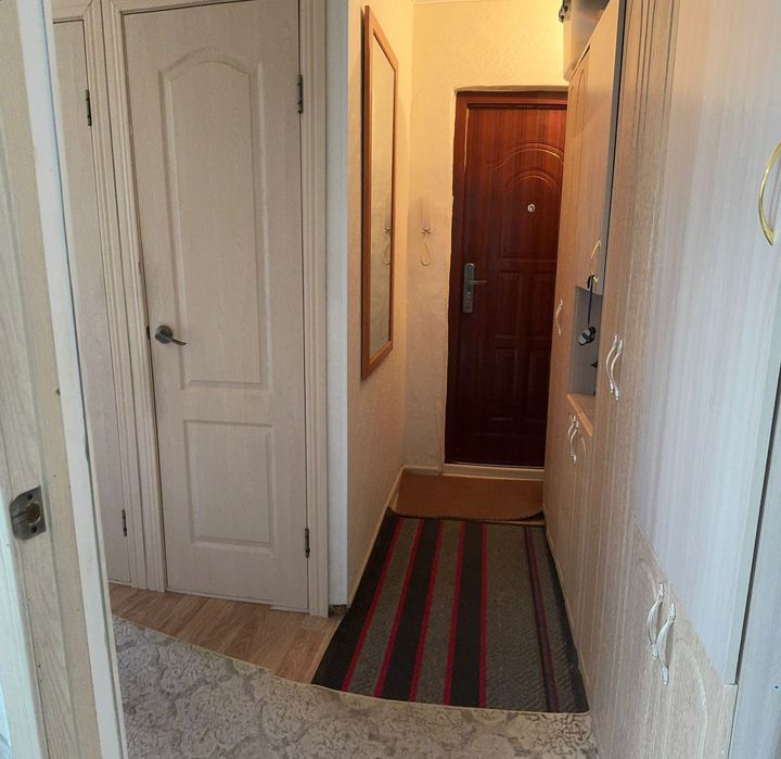 Продам 2х кв , район Детских товаров