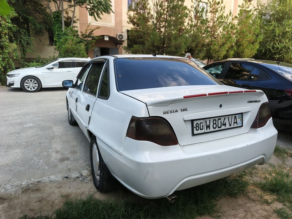Нехиа 2 донс 16 сотилади 2012 йил