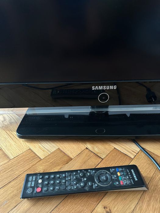 Телевизор SAMSUNG