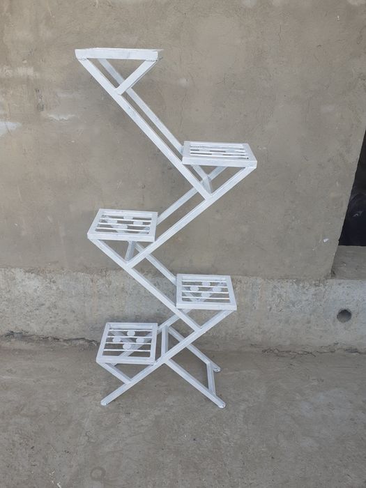 Подставки для цветов