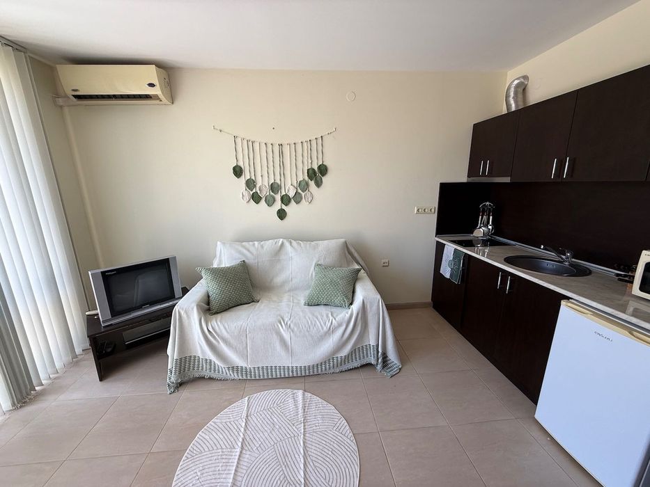 Продава се Едностаен апартамент в к.к. Слънчев бряг - 40 кв.м за 1300 €/кв.м - Снимка #10