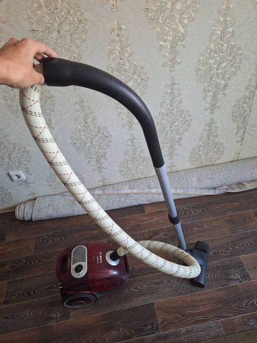 Пылесос Б\У рабочий