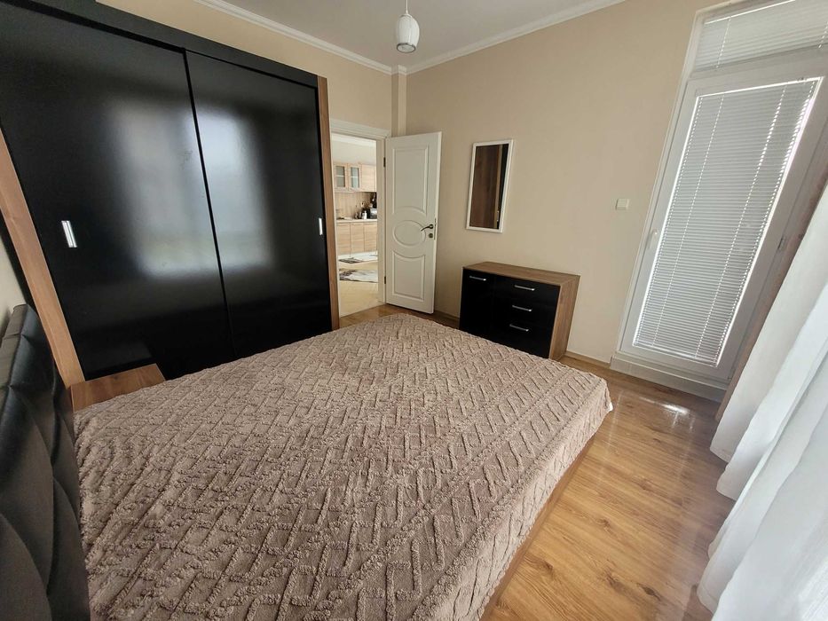 Дава се под наем Двустаен апартамент в к.к. Слънчев бряг - 65 кв.м за 510 € - Снимка #3