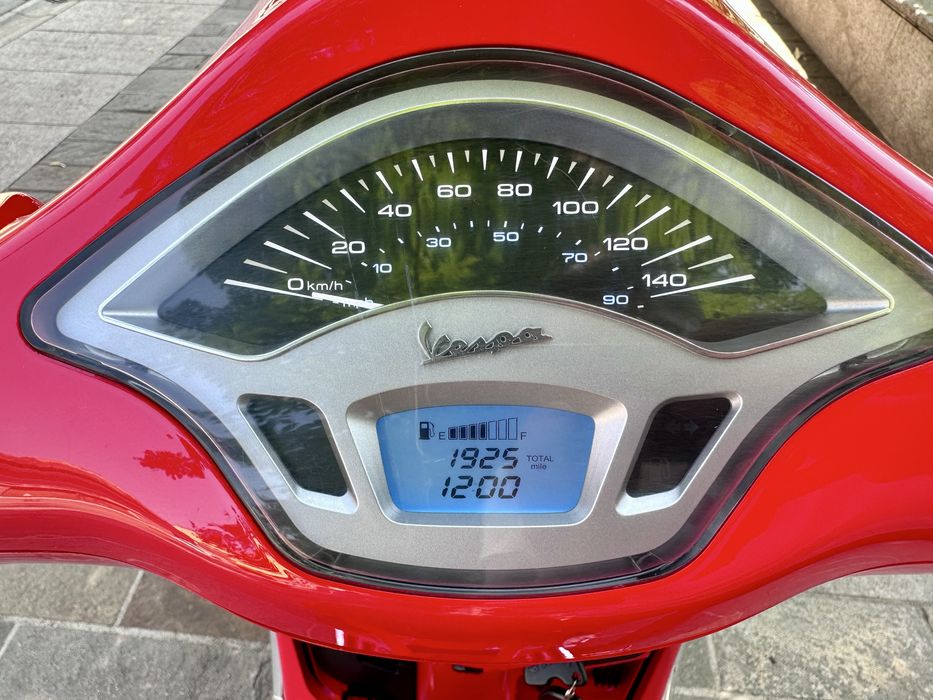 Vespa Primavera 125
