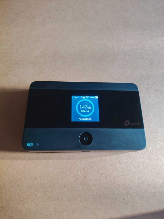 Router portabil tp link m7350