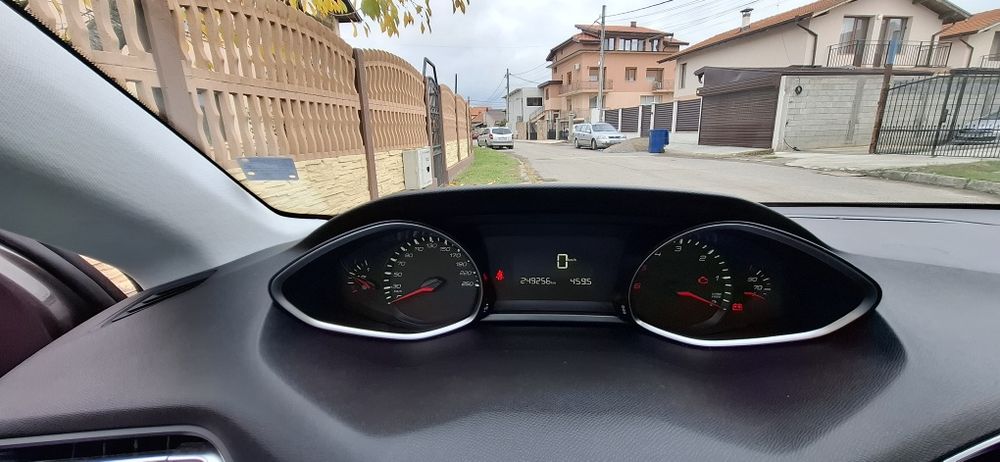 Продава пежо 308н2015г. Цена 5 114€