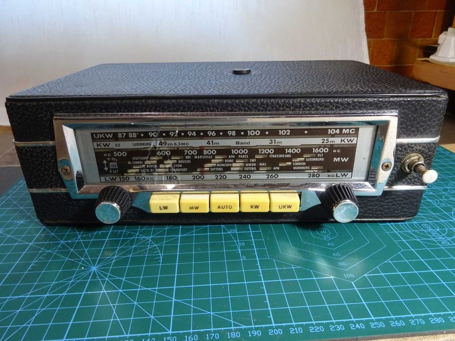 Aparat radio vintage ,anii 70