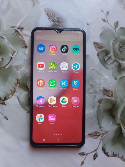 Самсунг  А-13  64GB