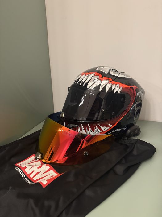 Casca HJC RPHA 11 Venom cu intercom Sena