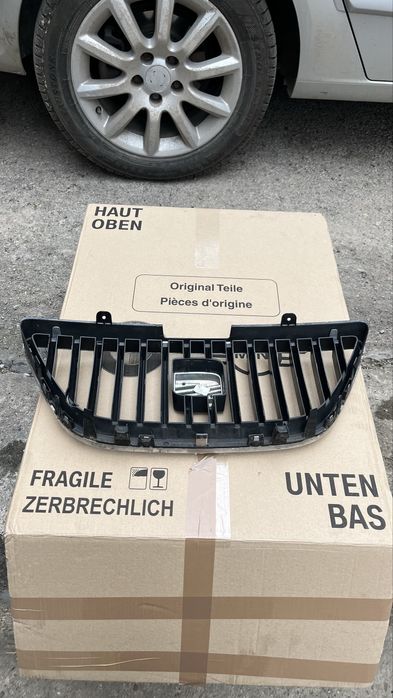 Решетка Seat ibiza