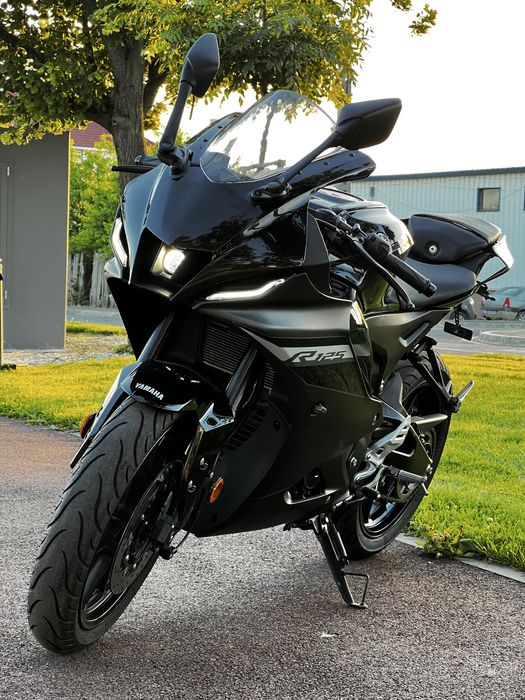 Yamaha yzf125r akrapovic