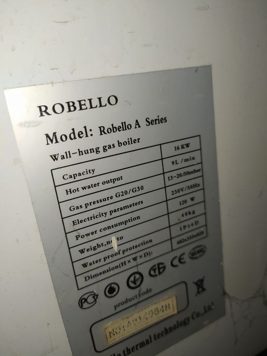 Продам газовый котел ROBELLO