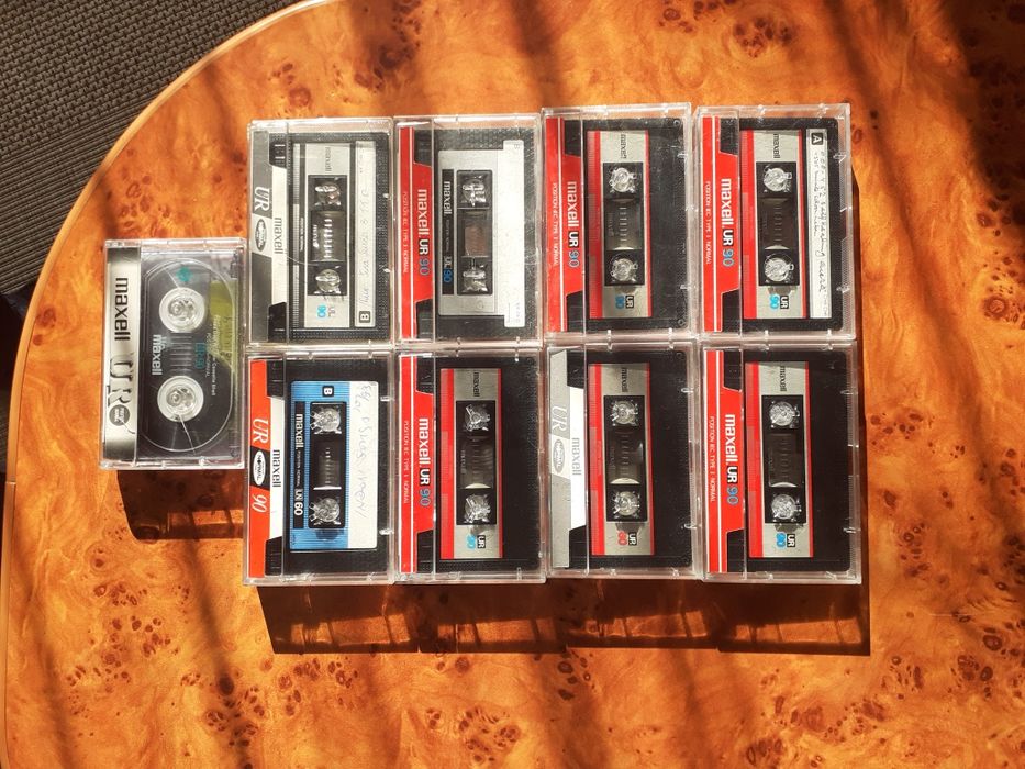 Lot 9 bucati casete audio Maxell UR, UD inregistrate rock pop
