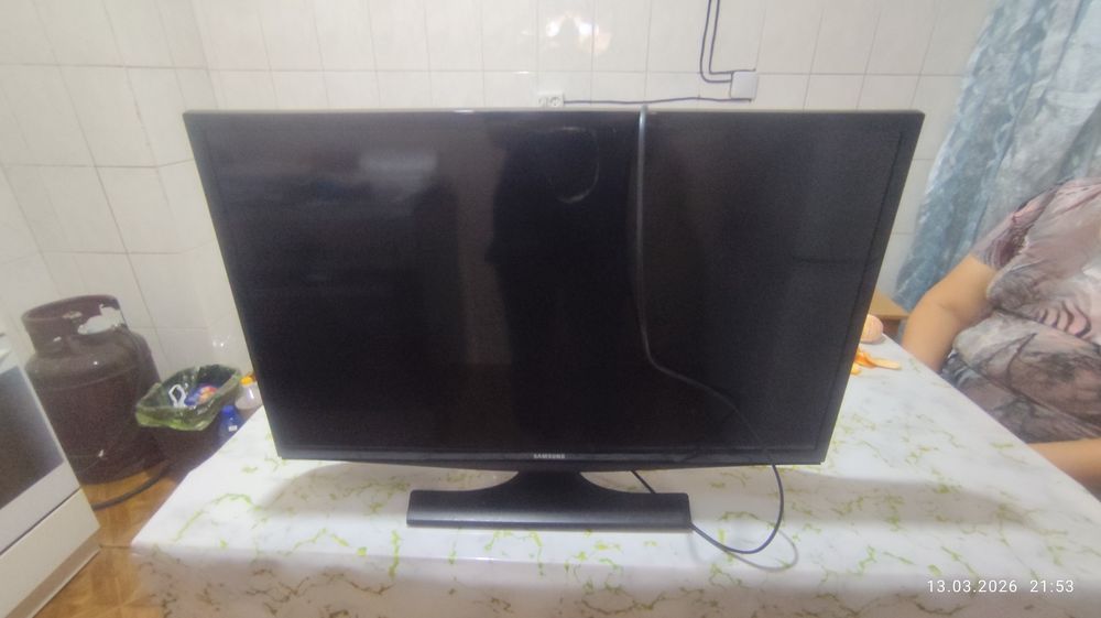 Samsung 28 телевизор