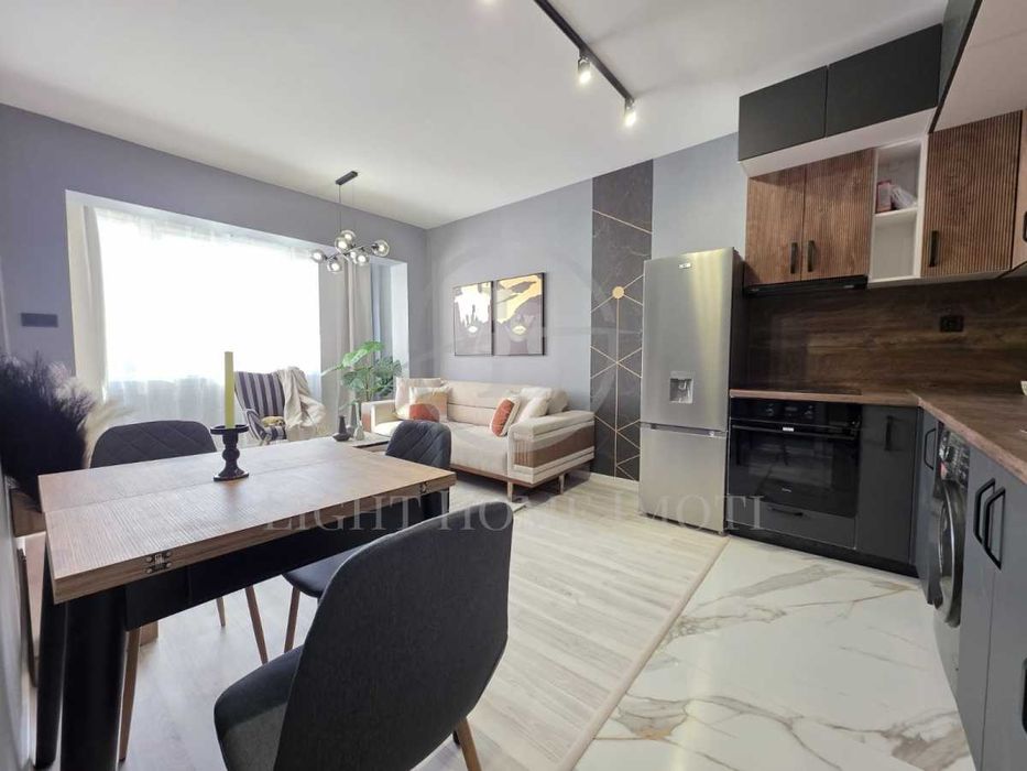 Продава се Тристаен апартамент в Пловдив, Кършияка - 60 кв.м за 1189 €/кв.м - Снимка #2