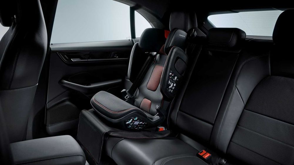Porsche Протектор - Подложка за детско столче за кола