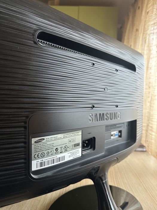 Монитор на Samsung