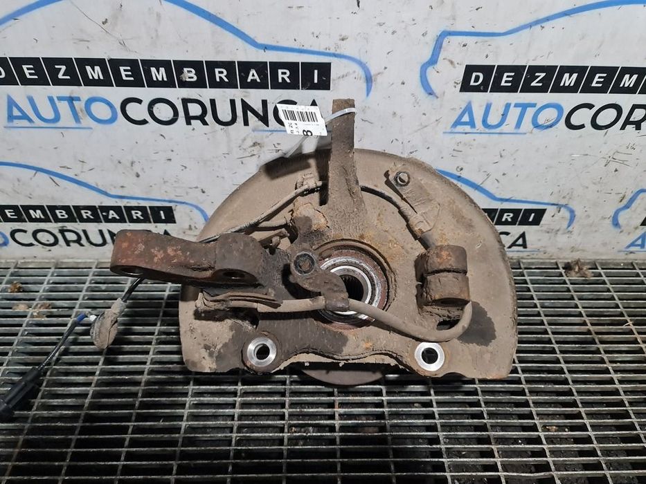 Fuzeta dreapta fata Mitsubishi ASX Facelift 2012 1.8 D 2012 - 2016 Manuala 6 Trepte 4N13 ...