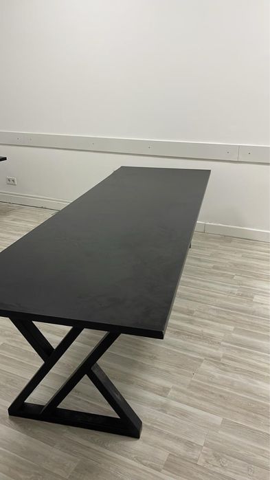 Столы в отличном состояни