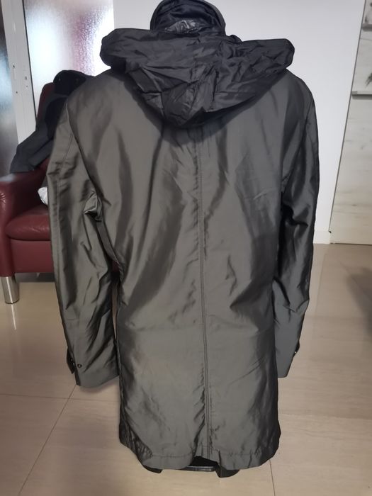 Vand haina HUGO BOSS marimea 50