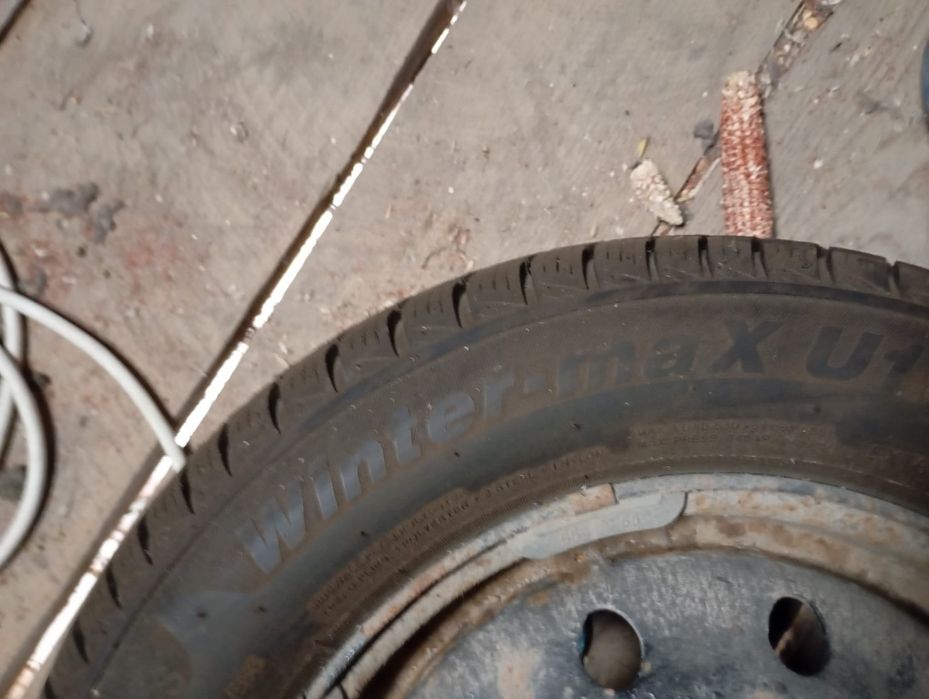 Anvelope iarna 175/65/14+jante