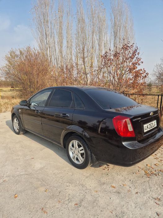 LACETTI 2011 года своя