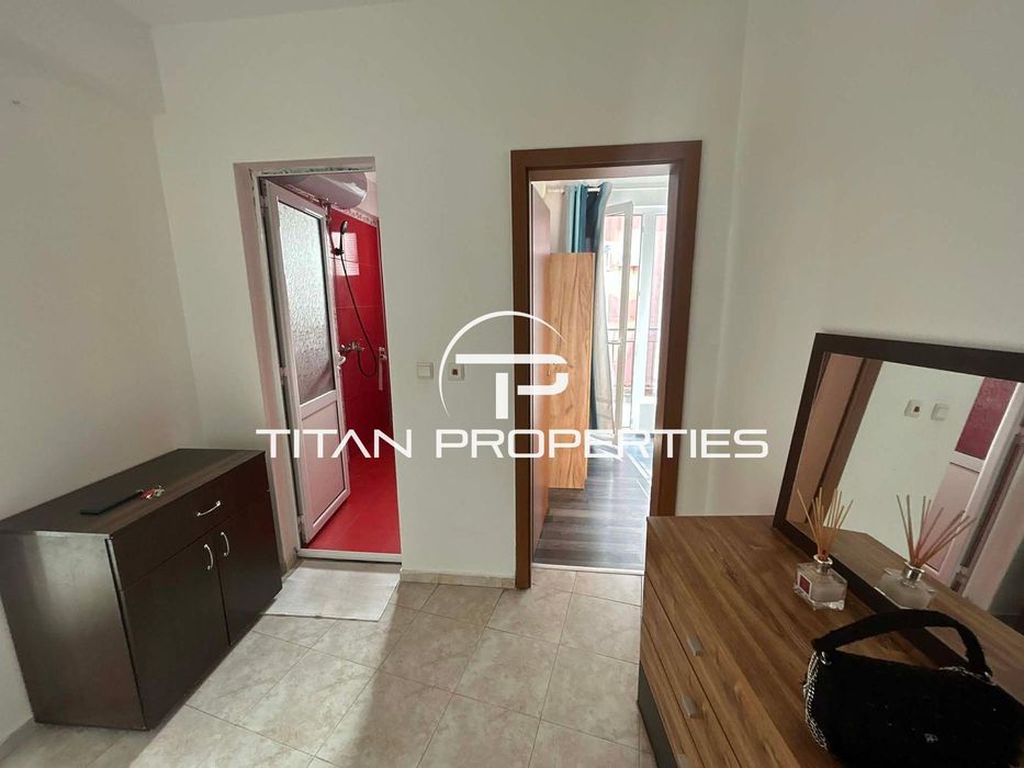 Тристаен, под наем, кв. Сарафово