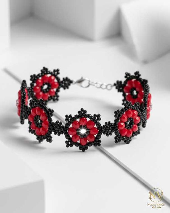 Комплект - колие и гривна