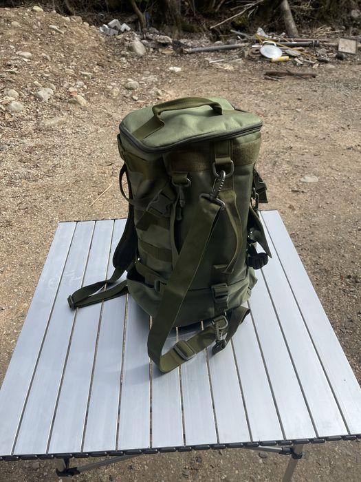 Ghiozdan drumeti sau peacuit