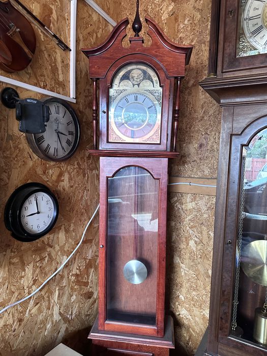 Ceas de podea mecanic cu pendul  functionabil