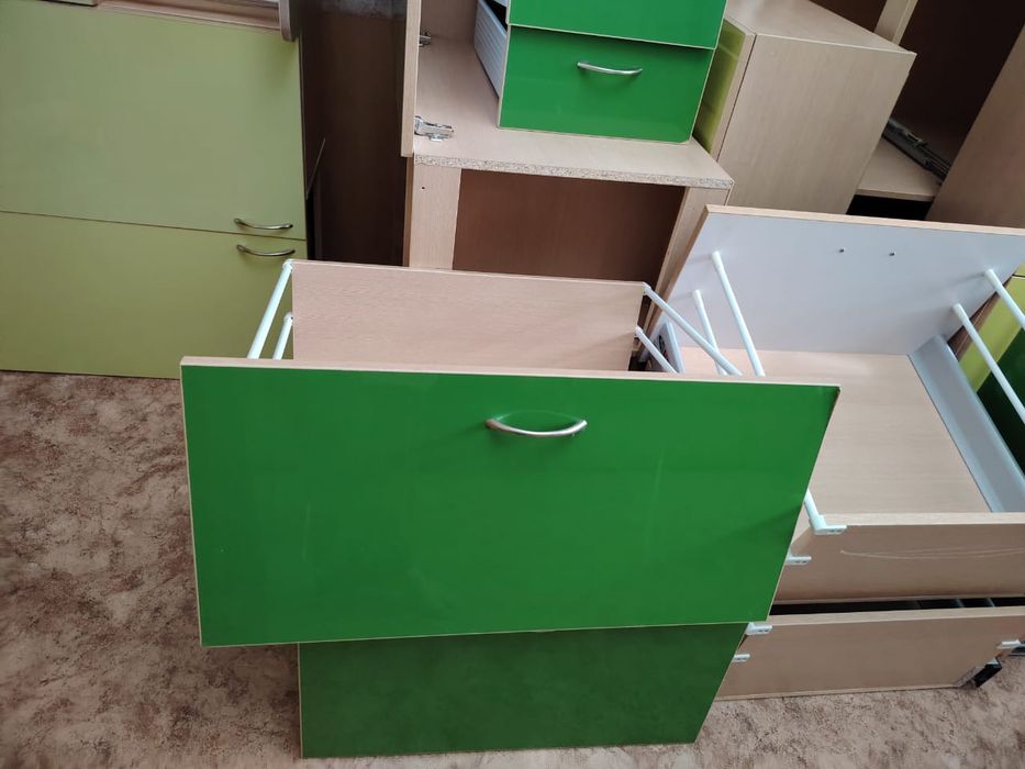 Продам  кухонный гарнитур