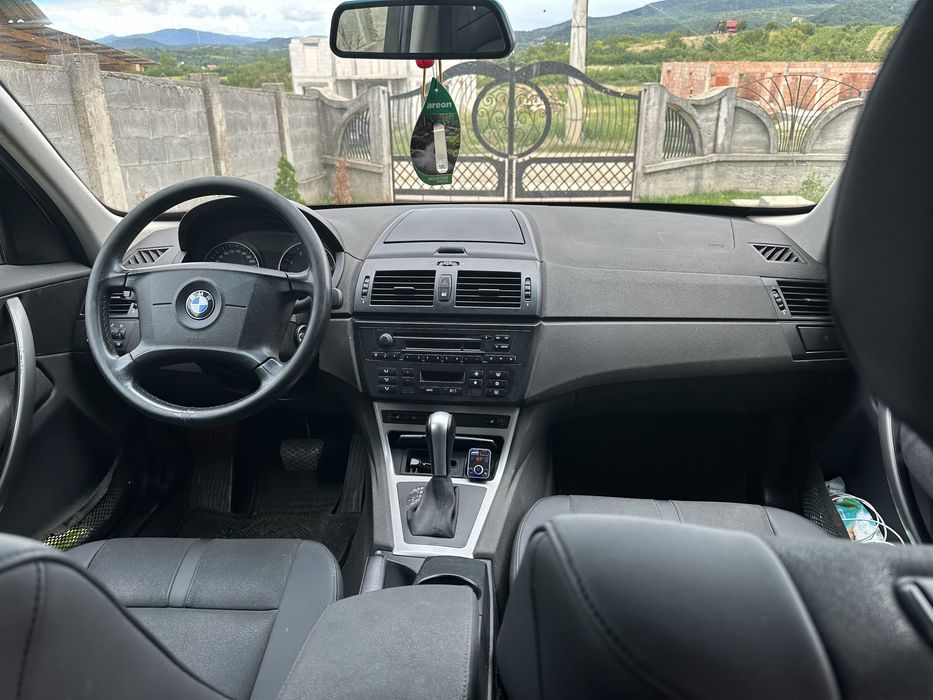 Spre vânzare urgent BMW X3 30.D cutie Automata