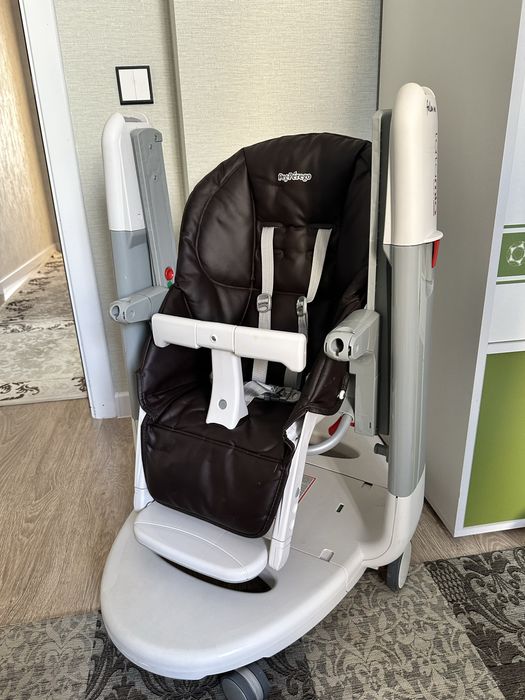 Стул для кормления