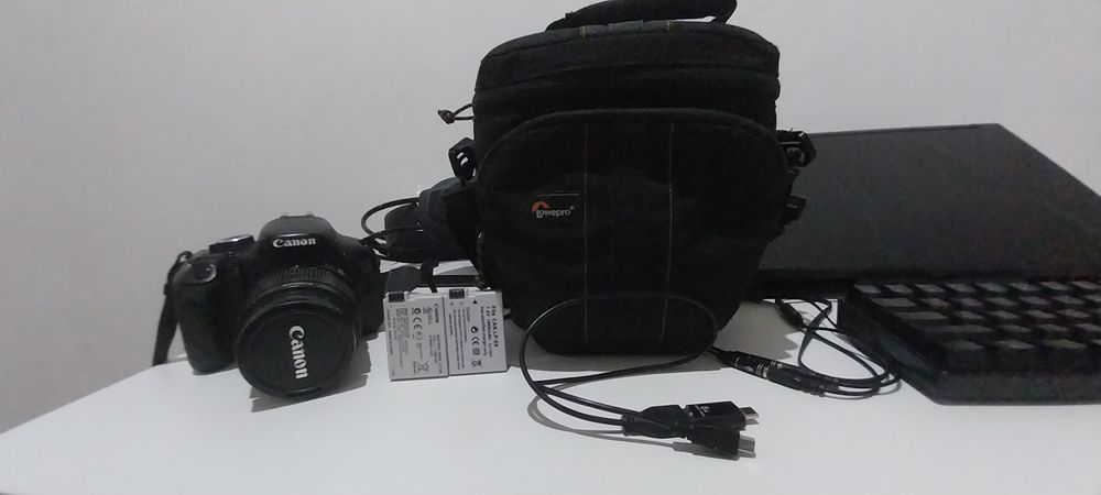 Canon EOS Фотоапарат