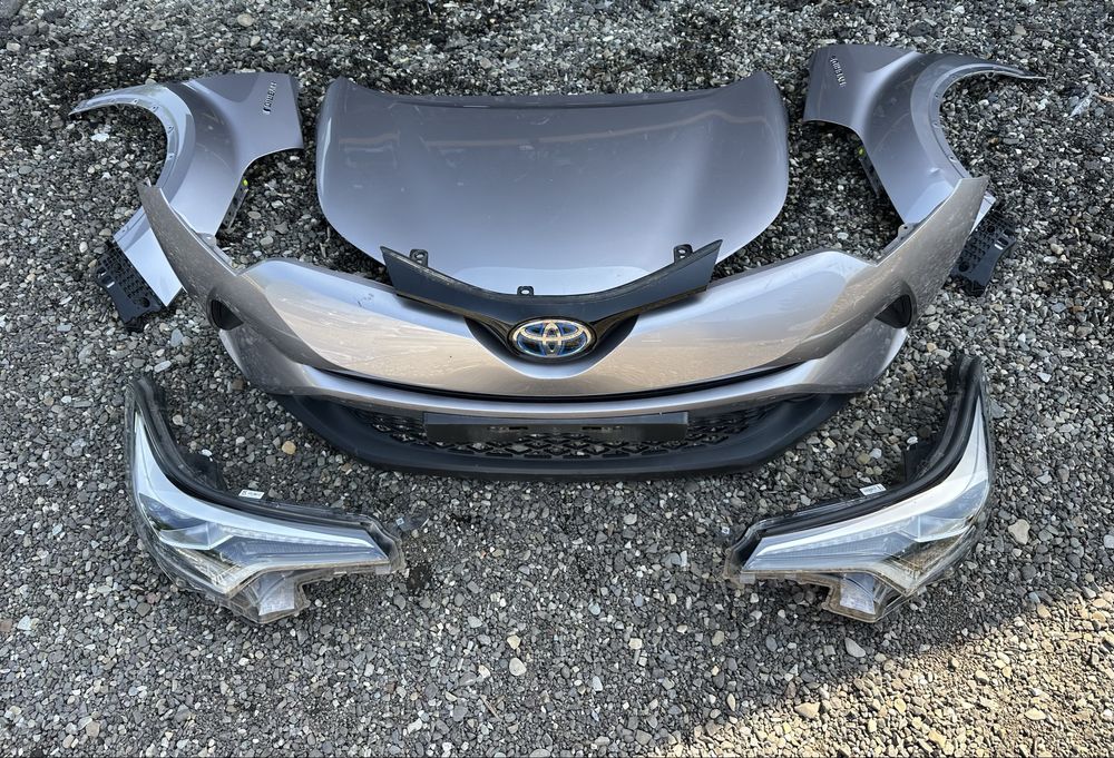 Fata completa Toyota CHR