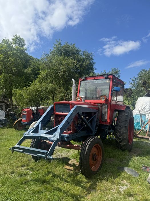 Tractor u650 cu incarcator